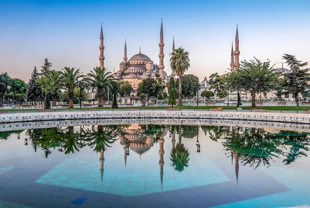 Pond and Mosque Instanbul